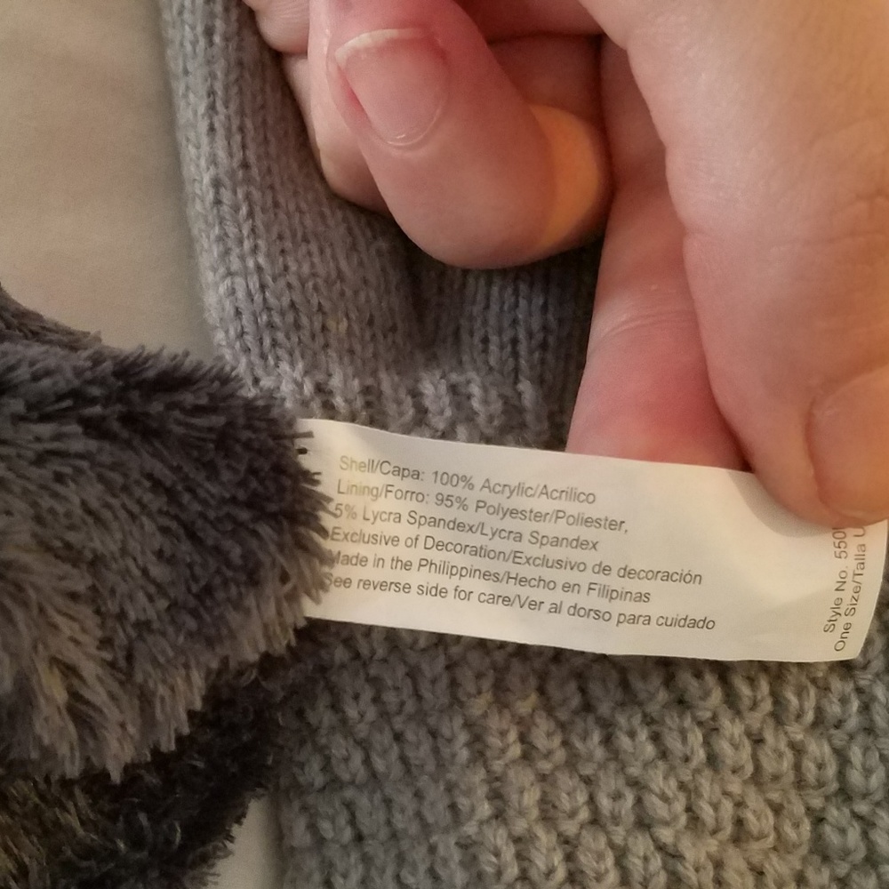 Cozy, lined touchscreen gloves - Picture 5 of 5
